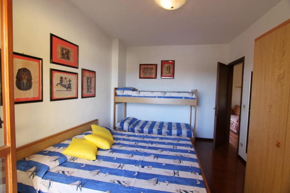 Residence Valbella Con Piscina Бибионе Экстерьер фото